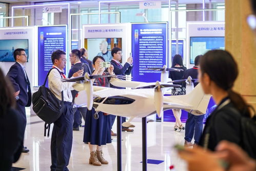 聚上海,創(chuàng)未來 第四屆 海聚英才 全球創(chuàng)新創(chuàng)業(yè)峰會在滬開幕